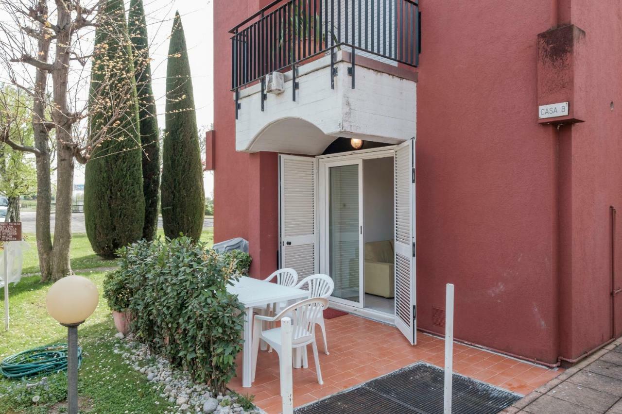 Residence Holiday Sirmione B8 Экстерьер фото